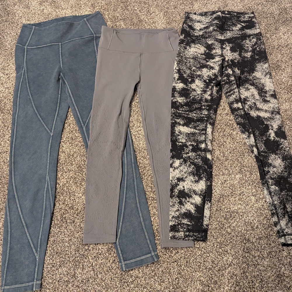 Stylish Leggings Set in Blue, Gray, and Black
